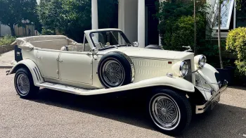 Beauford Convertible
