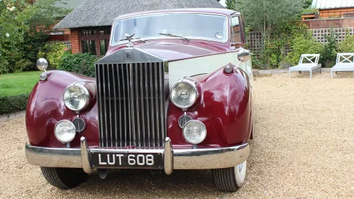 Rolls-Royce Silver Wraith