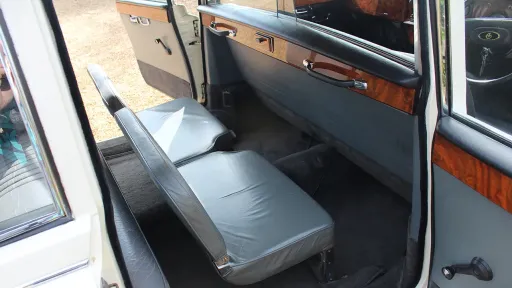 Daimler DS420 Limousine