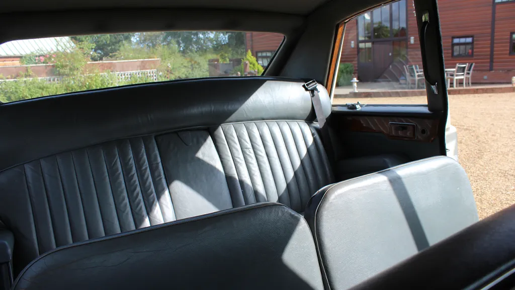 Daimler DS420 Limousine
