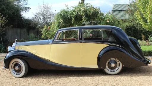 Rolls-Royce Silver Wraith
