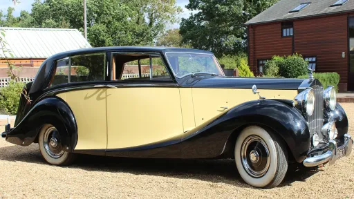 Rolls-Royce Silver Wraith