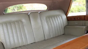 Rolls-Royce Silver Wraith