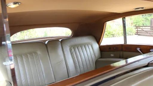 Rolls-Royce Silver Wraith