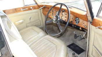 Rolls-Royce Silver Wraith
