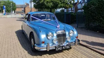 Daimler 250 V8