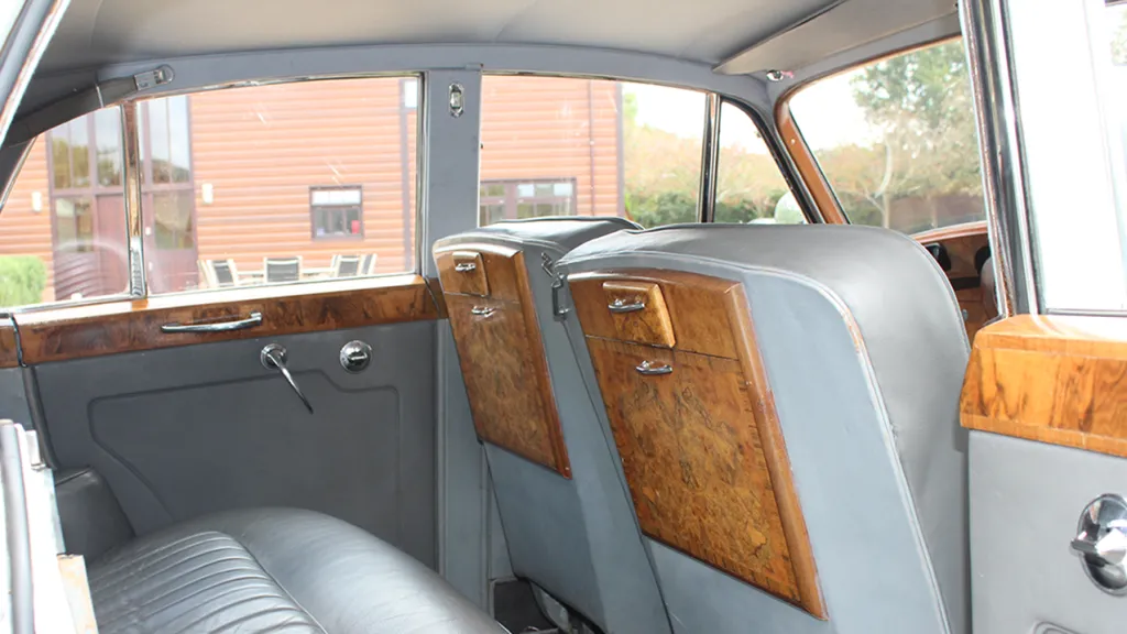 Rolls-Royce Silver Cloud II