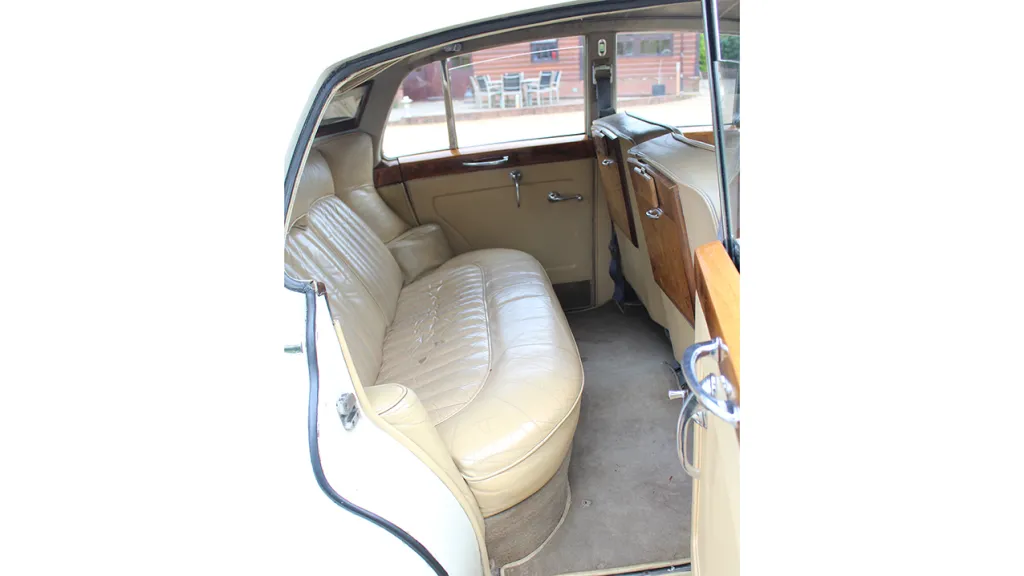 Rolls-Royce Silver Cloud II