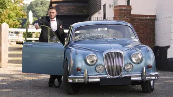 Daimler 250 V8