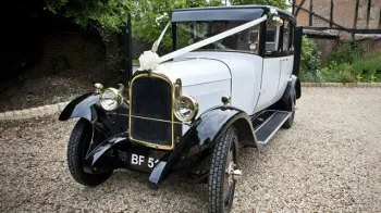 Citroen Deluxe Saloon
