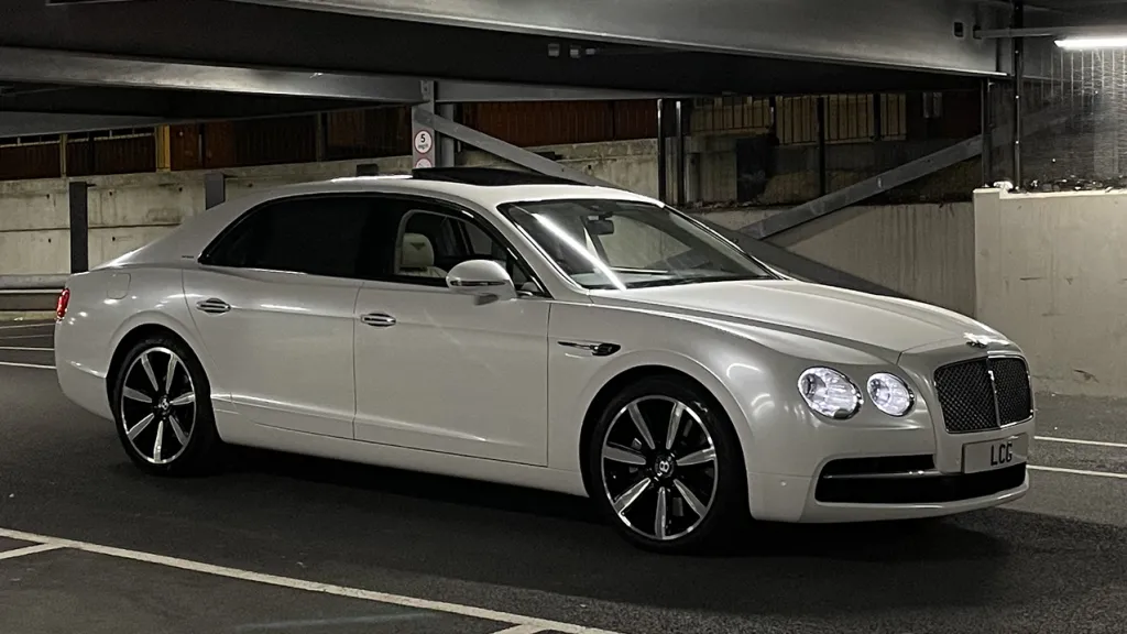 Bentley Flying Spur 6L W12 Mulliner