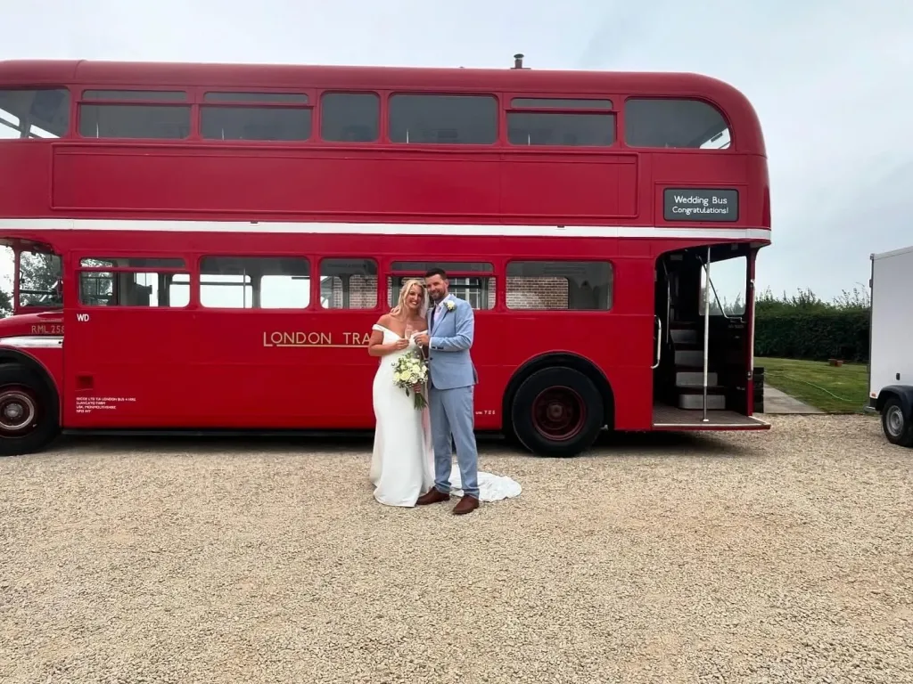 Absolutely amazing bus and drivers - 1st class service. All our guests loved it. Such a perfect experience