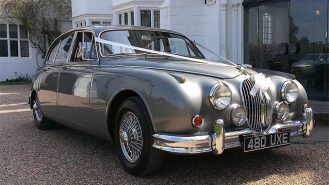 Jaguar MK II wedding car for hire in Henley-on-Thames, Oxfordshire