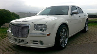 Chrysler 300c Saloon wedding car for hire in Newport, South Wales