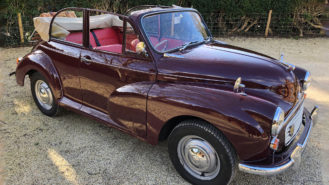 Morris Minor 1000 Convertible wedding car for hire in Wheatley, Oxfordshire