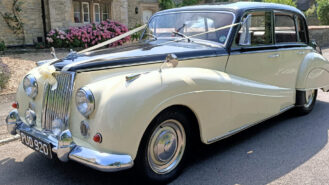 Armstrong-Siddeley Star Sapphire wedding car for hire in Kettering, Northamptonshire