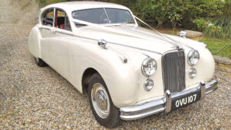 Jaguar MK7 Saloon wedding car for hire in Basildon, Essex
